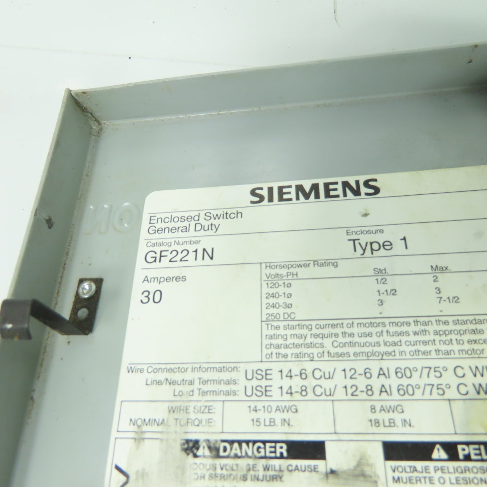 Siemens GF221N 30A Fusible General Duty Safety Disconnect Switch 240V