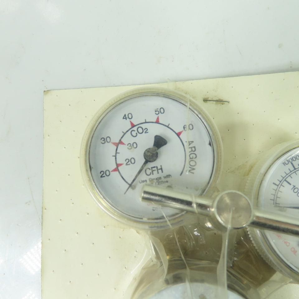 Concoa Gas pressure Regulator 0-6000PSI Guage NEW