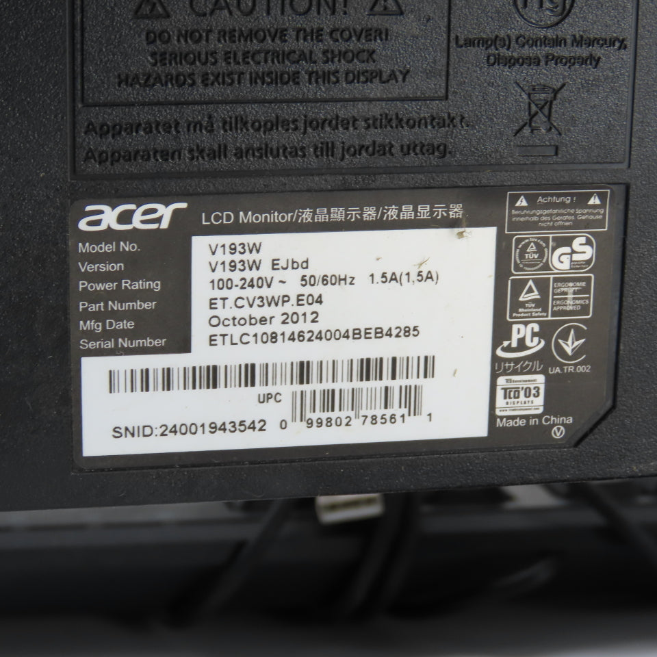Acer V193W 19" LCD Monitor 100-240VAC W/ Stand, Keyboard & Cables