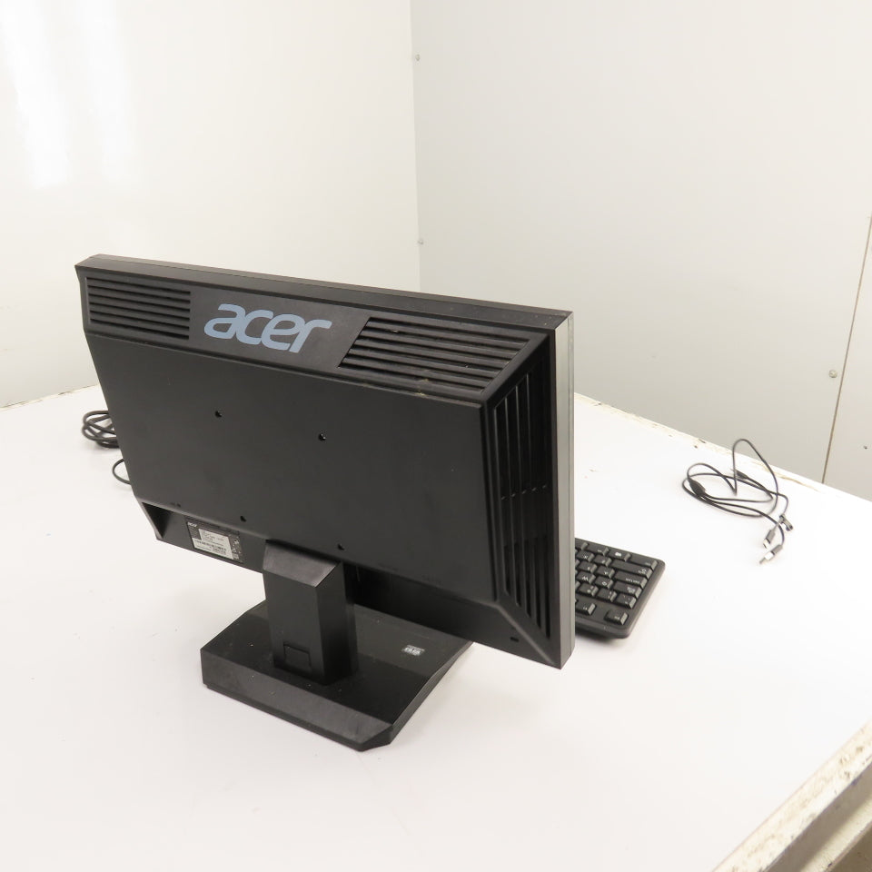 Acer V193W 19" LCD Monitor 100-240VAC W/ Stand, Keyboard & Cables