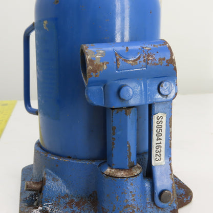 Westward 3ZC63G 20 Ton Manual Hydraulic Bottle Jack Tested
