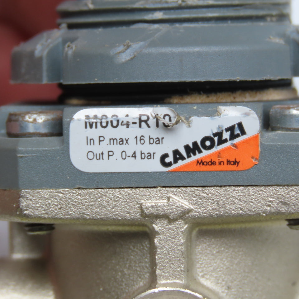 Camozzi M004-R10 G1/4, G1/8 Inline Air Pressure Regulator 0-4 Bar Output