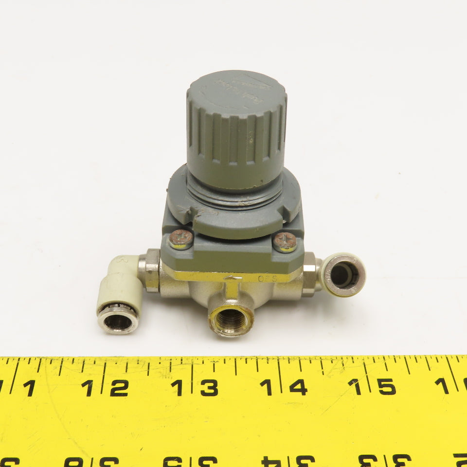 Camozzi M004-R10 G1/4, G1/8 Inline Air Pressure Regulator 0-4 Bar Output