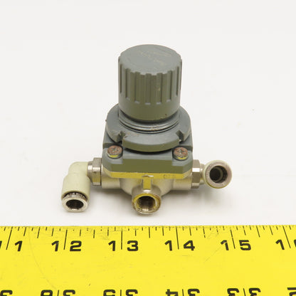 Camozzi M004-R10 G1/4, G1/8 Inline Air Pressure Regulator 0-4 Bar Output
