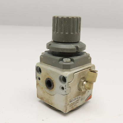 Camozzi MC104-M00 G1/4 G1/8 Ports Compressed Air Pressure Regulator