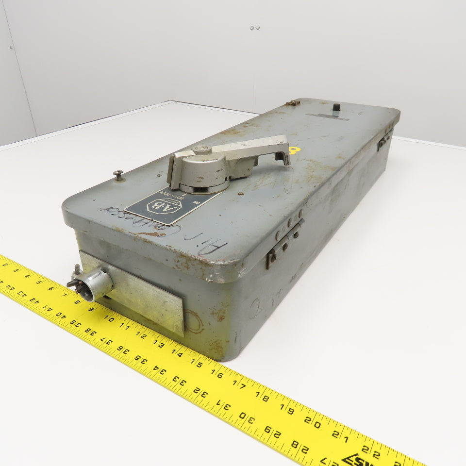 Allen Bradley Bulletin 712 Size 2 Fused Combination Starter Disconnect 440V 60Hz