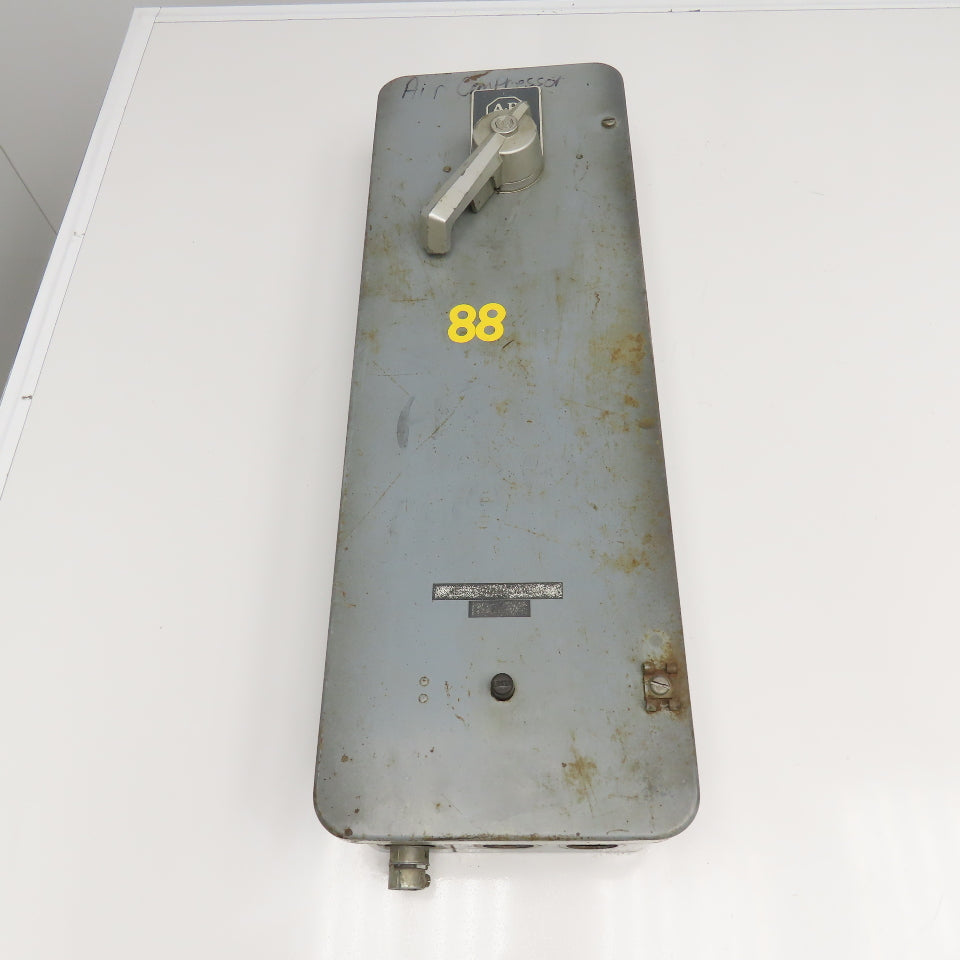 Allen Bradley Bulletin 712 Size 2 Fused Combination Starter Disconnect 440V 60Hz