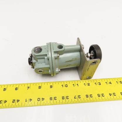 Beloit MC2-75-120B 3/8" NPT Compressed Air Pressure Regulator