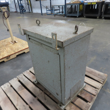 Niagra 30KVA Transformer 480V Pri 208Y/120V Sec 3Ph Tested