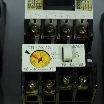 Fuji 4NC0F0 SC-0 5HP Magnetic Contactor W/Misc. Overloads 1.4-2.2 .48-.72 Lot/4