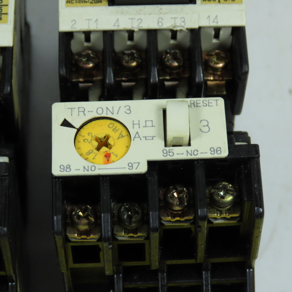 Fuji 4NC0F0 SC-0 5HP Magnetic Contactor W/Misc. Overloads 1.4-2.2 .48-.72 Lot/4