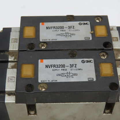 SMC NVFR3200-3FZ 2 Position Pneumatic Valve Manifold Assembly 88-132V Coil