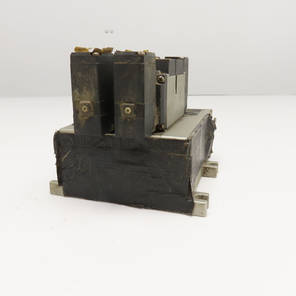SMC NVFR3200-3FZ 2 Position Pneumatic Valve Manifold Assembly 88-132V Coil
