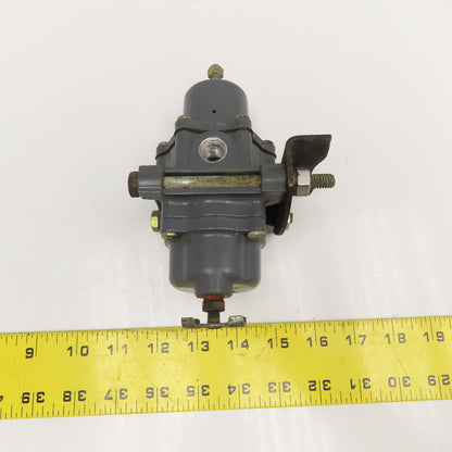 Fisher Controls 67CF-207/GF 1/4" NPT Compressed Air Pressure Regulator 250PSI