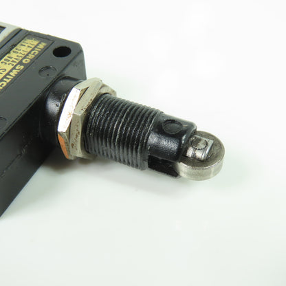 Yamatake Honeywell SL1-EK Rollar Plunger Micro Limit Switch 125VAC 30VDC 0.1A