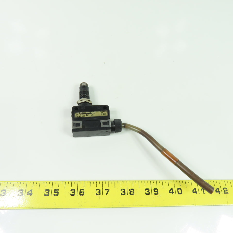 Yamatake Honeywell SL1-EK Rollar Plunger Micro Limit Switch 125VAC 30VDC 0.1A