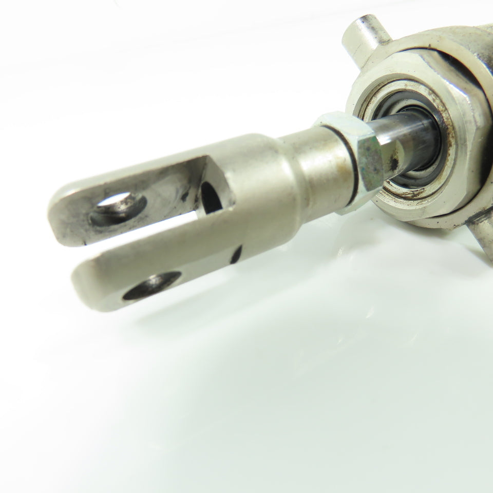 SMC CDM2UZ32-110AZ Double Acting Pneumatic Cylinder 110mm Stroke 32mm Bore