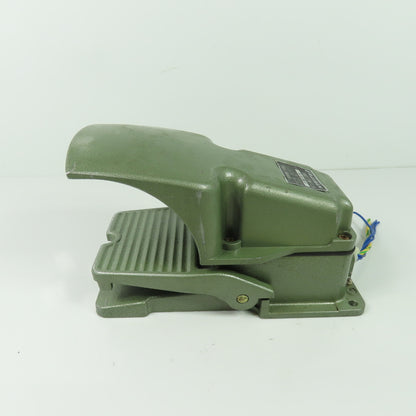 Ojiden DFL-VG-SM2.C Electric Foot Pedal Operator Switch 125VAC 30VDC 0.1A