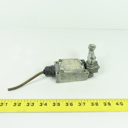 Omron WLCA2-2N 600V Rocker Arm Cam Lever Limit Switch