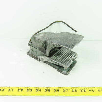 Ojiden Style Electric Foot Pedal Operator Switch Voltage Unknown