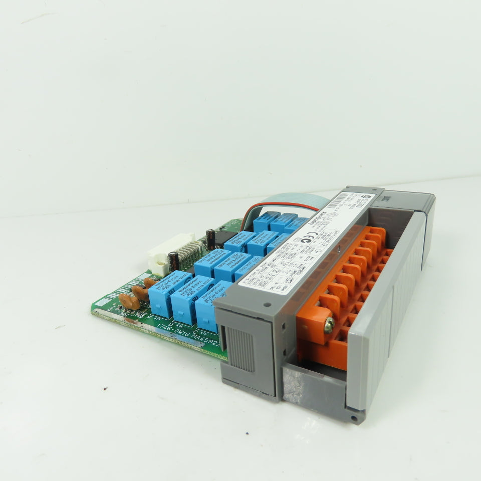 Allen Bradley 1746-OW16 SLC 500 Ser C Output Module (Clean)