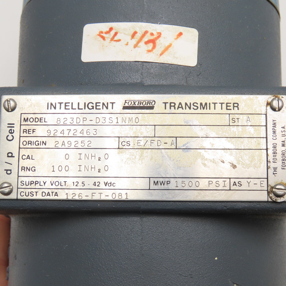 Foxboro 823DP-D3S1NM0 Electronic Transmitter W/ 1/2" NPT Pressure Manifold