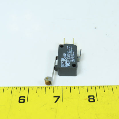 Honeywell Micro Switch V7-1B10E9-207 Roller Lever Limit Switch 277VAC