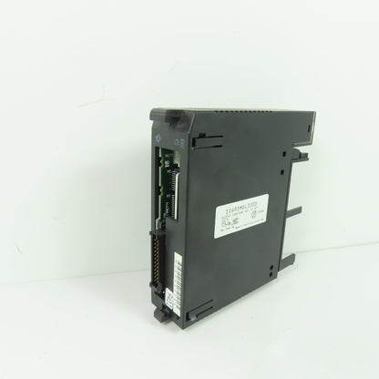 GE Fanuc IC693MDL330D Output Module 120/240VAC 2A 8PT