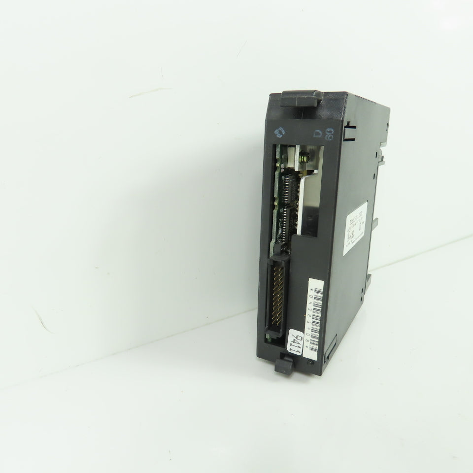 GE Fanuc IC693MDL330D Output Module 120/240VAC 2A 8PT