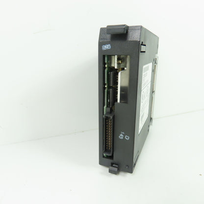 GE Fanuc IC693MDL330F Output Module 120/240VAC 2A 8PT