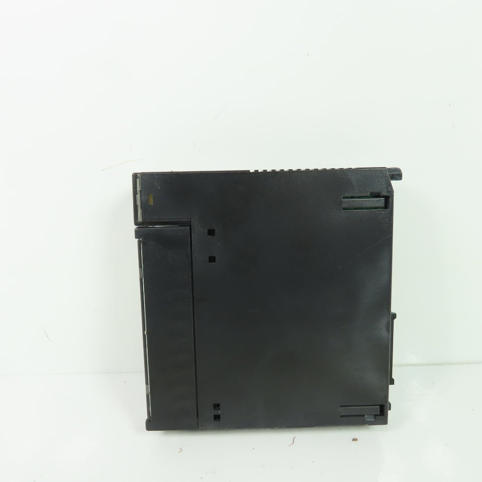 GE Fanuc IC693MDL340C Output Module 120VAC 0.5A 16PT