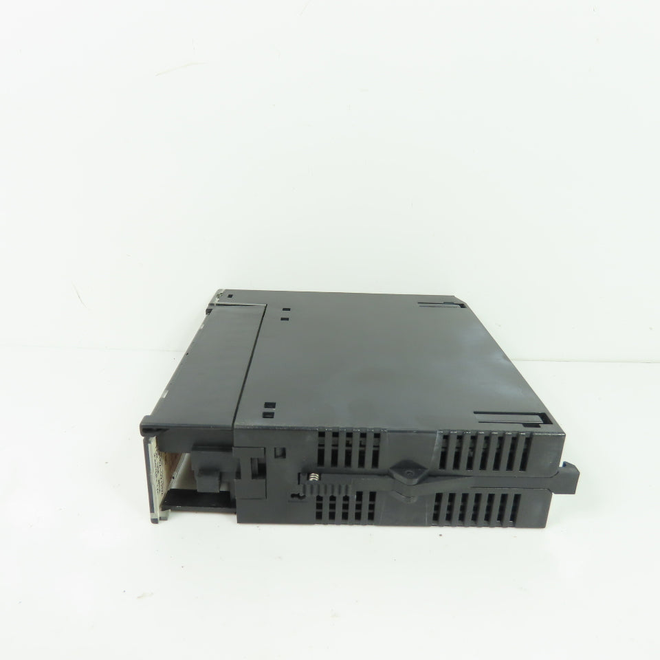 GE Fanuc IC693MDL340C Output Module 120VAC 0.5A 16PT