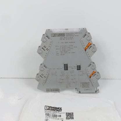 Phoenix 2902037 MINI MCR-2-UI-UI 3-Way Input Signal Conditioner New