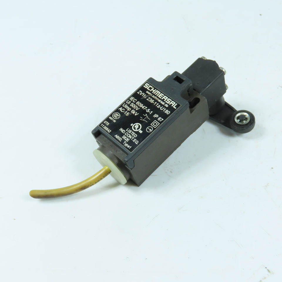 Schmersal ZV1H 236-11z-U180 Roller Snap Action Limit Switch, IP67, AC-15 500V