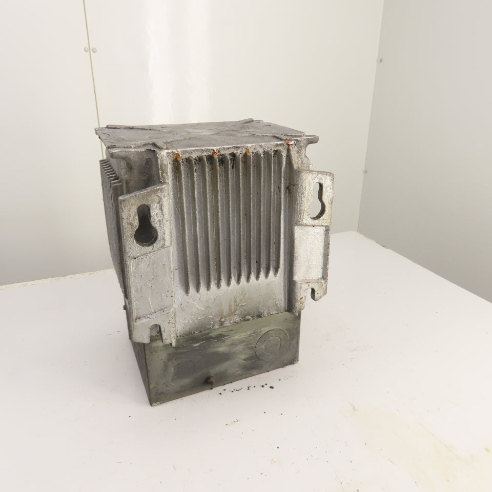 General Electric 9T21B1005 7.5 KVA 60Hz Transformer 240/480V Pri 120/240V Sec