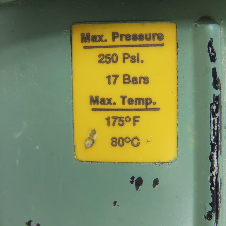Parker 08F77AB Pneumatic Filter Housing 250 PSI 1-1/2" NPT