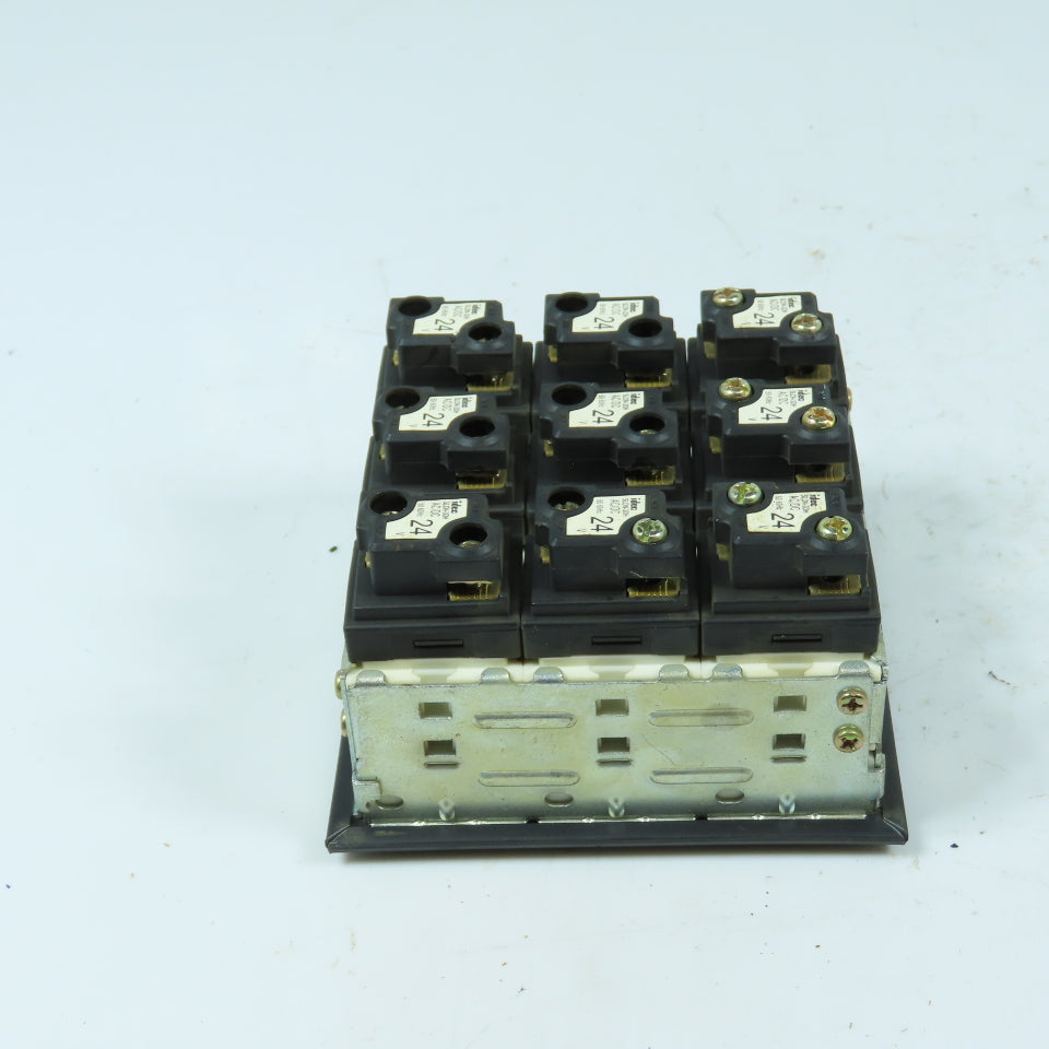 IDEC SLC 30N Robot Control Panel/Switch Assembly SLDN-3DH