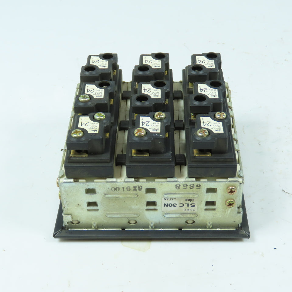 IDEC SLC 30N Robot Control Panel/Switch Assembly SLDN-3DH