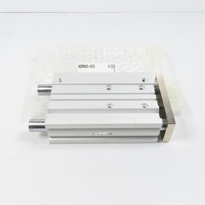 SMC MGPM25-100Z Compact Pneumatic Slide Bearing 100mm Stroke 25mm Bore