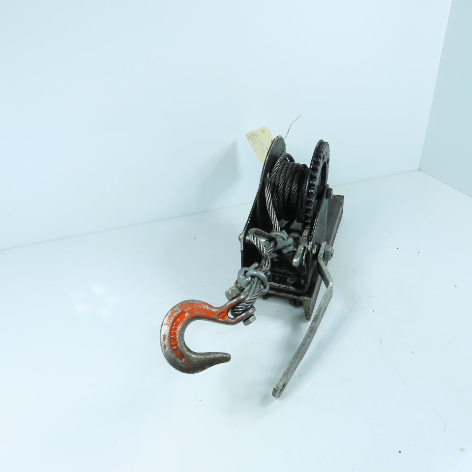 Shelby 5405 Manual Cable Winch 1400 lbs Capacity 10' 5" Long