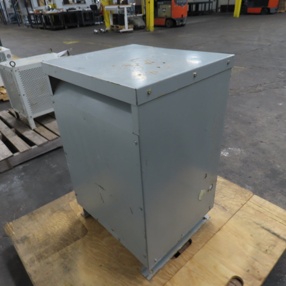 Fedral Pacific T43T30E 30kVA Transformer 480V pri 240/120V Sec 3Ph 60Hz Tested