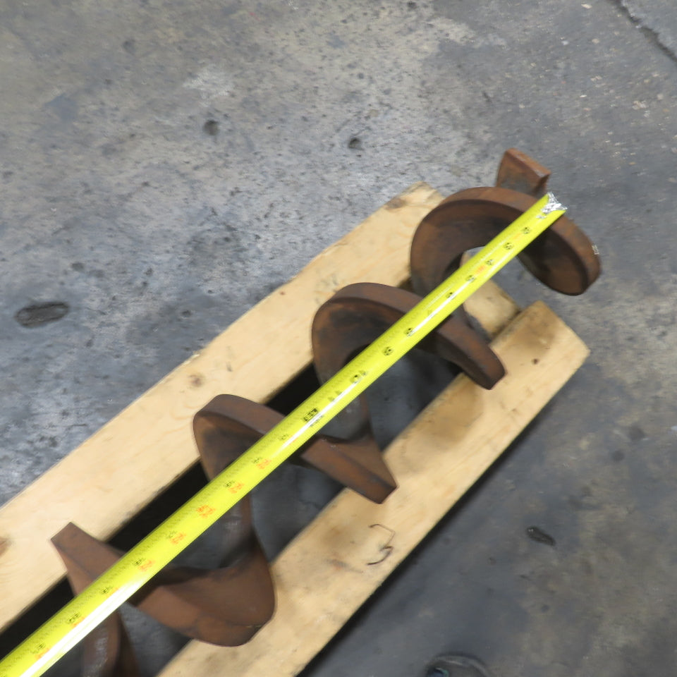 7" OD Right Hand Turn Steel Screw Auger 141" Screw 164-1/2" OAL