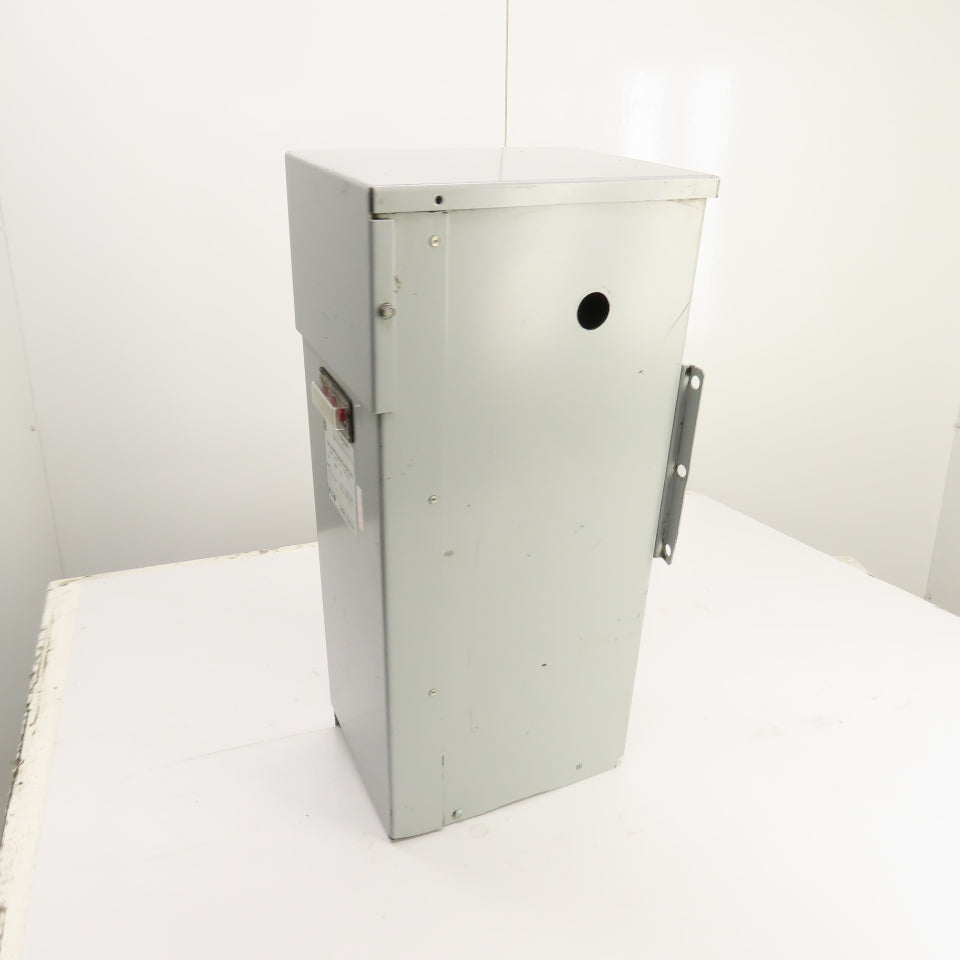 Eaton Cutler-Hammer 3043PMCRF Unipak Correction Capacitor 30 KVAR 480V 3Ph 60Hz