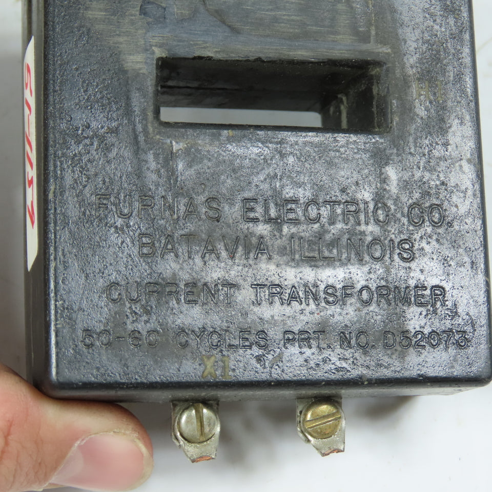 Furnas Electric D52073 Current Transformer 300:5 Ampere Ratio 50-60 Cycles