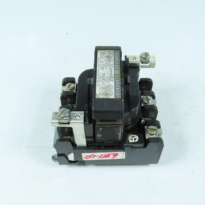 General Electric CR360L304AAZ Lighting Contactor 30A 480V Line/Load 600V Ballast