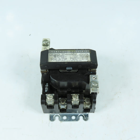 General Electric CR360L304AAZ Lighting Contactor 30A 480V Line/Load 600V Ballast