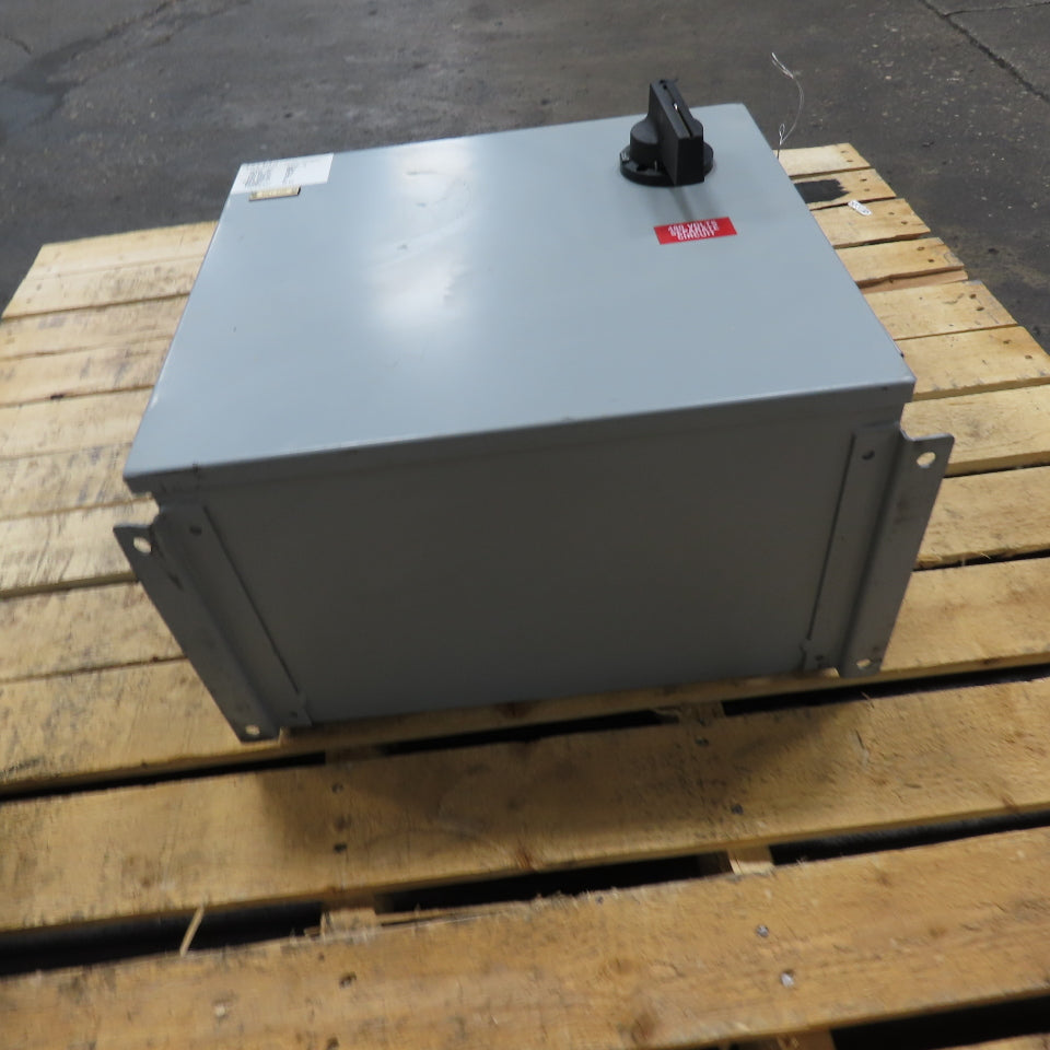 Daykin GNTD-5 5000VA Transformer Disconnect 480V 10.5A Pri 120V 42A Sec