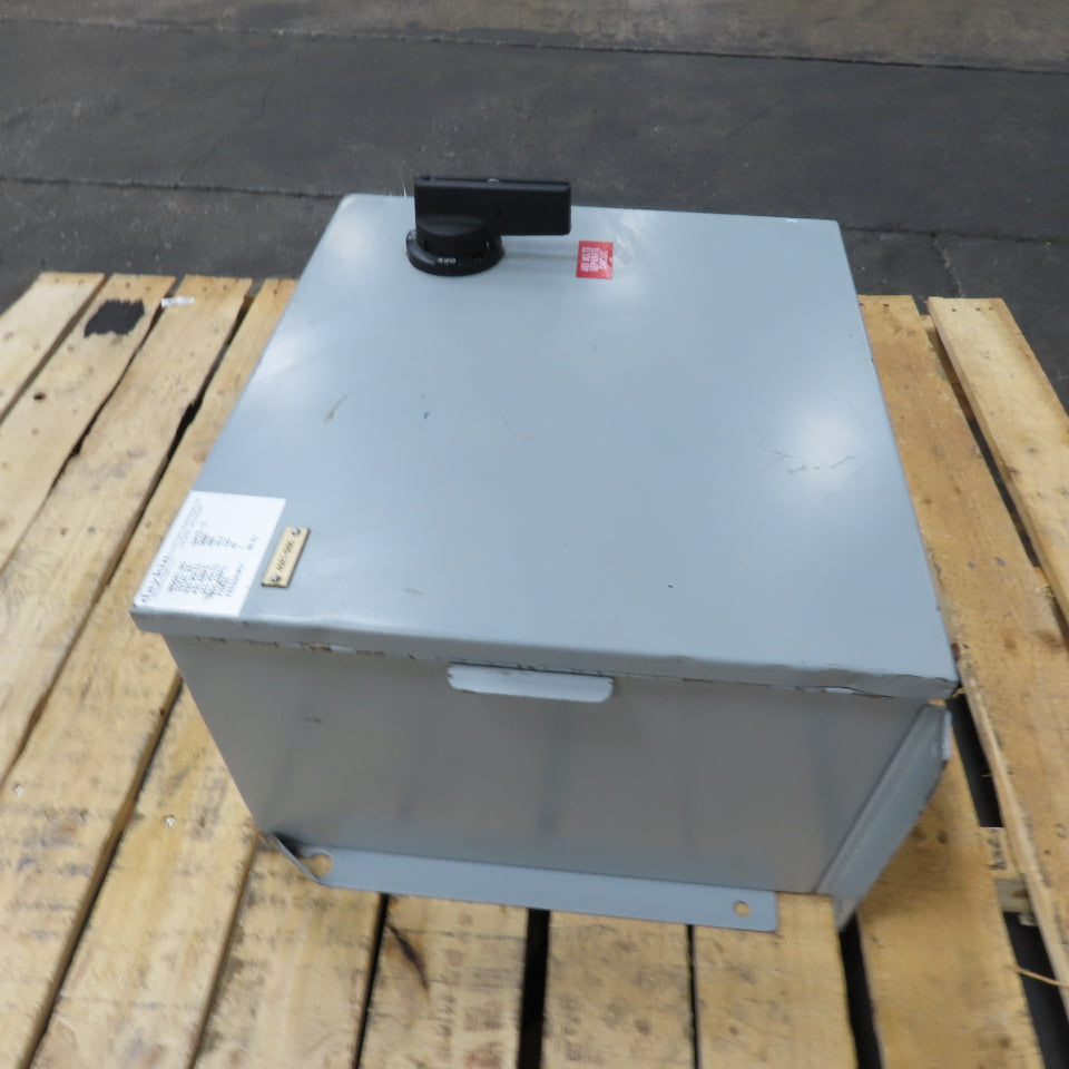 Daykin GNTD-5 5000VA Transformer Disconnect 480V 10.5A Pri 120V 42A Sec