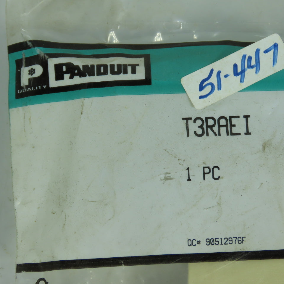 Panduit T3RAEI Type T3 Non-Metallic Surface Raceway Right Angle Lot Of 2