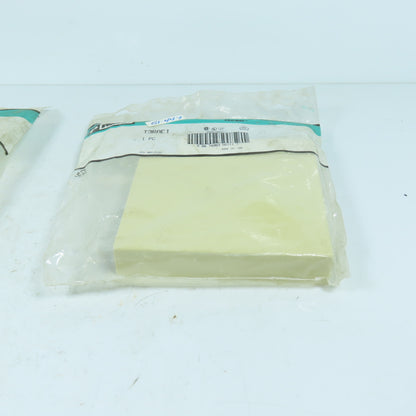 Panduit T3RAEI Type T3 Non-Metallic Surface Raceway Right Angle Lot Of 2